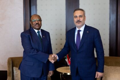 تفاصيل لقاء وزيري خارجية السودان وتركيا 