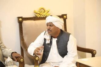 مستشار رئيس الوزراء يتحدث عن مخططات لضرب الدولة السودانية!