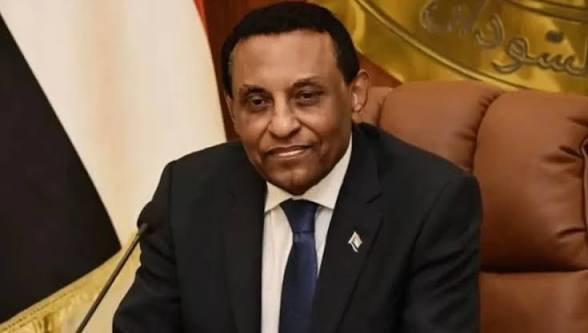 رئيس الوزراء ينفي خبراً أقلق الرأي العام !!