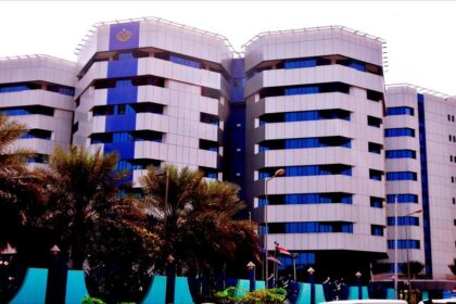 بنك السودان يصدر توجيهات عاجلة بشأن إستيراد المشتقات النفطية