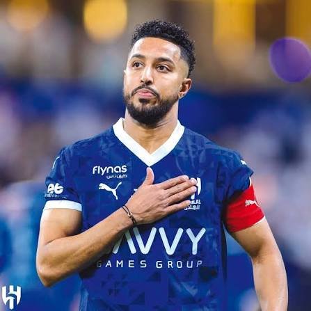 الدوسري يقترب من مغادرة الهلال