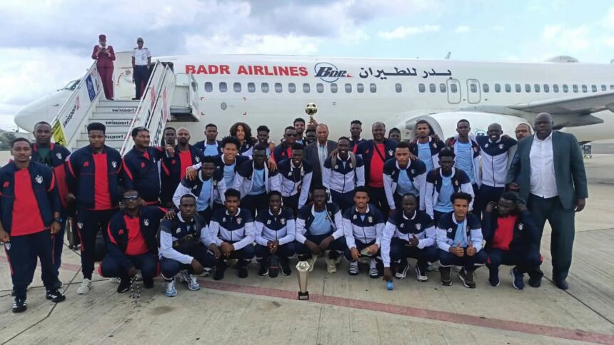 البرهان يحتفي بأبطال المنتخب السوداني الفائز ببطولة سيكافا 