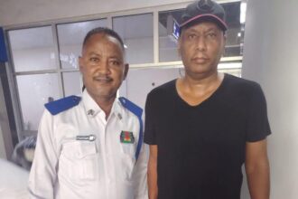 مدرب العرب الجديد يصل بورتسودان