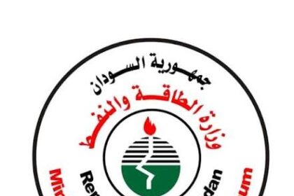 وزارة الطاقة تكشف مفاجأة بشأن الوقود وأسباب إزدحام المحطات 