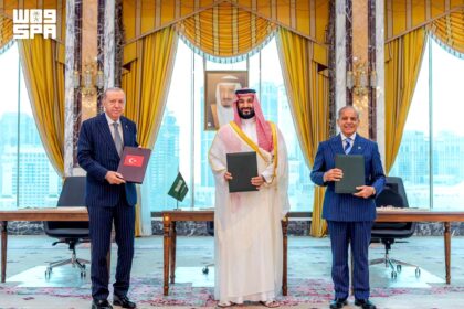 وسط هجمات الحوثيين .. تحرك تركي بشأن نشر قوات في السعودية !